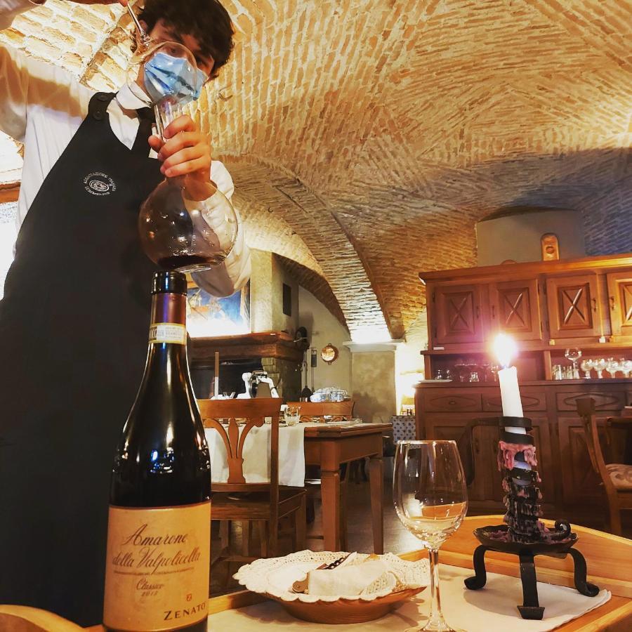 A' La Table Du Sommelier Chambres D Hotes & Restaurant Saint-Vincent Bagian luar foto