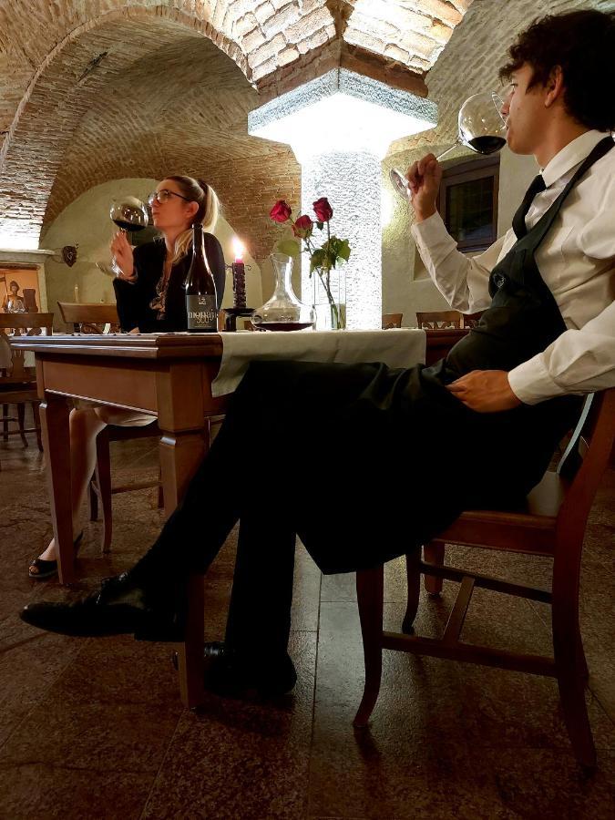 A' La Table Du Sommelier Chambres D Hotes & Restaurant Saint-Vincent Bagian luar foto