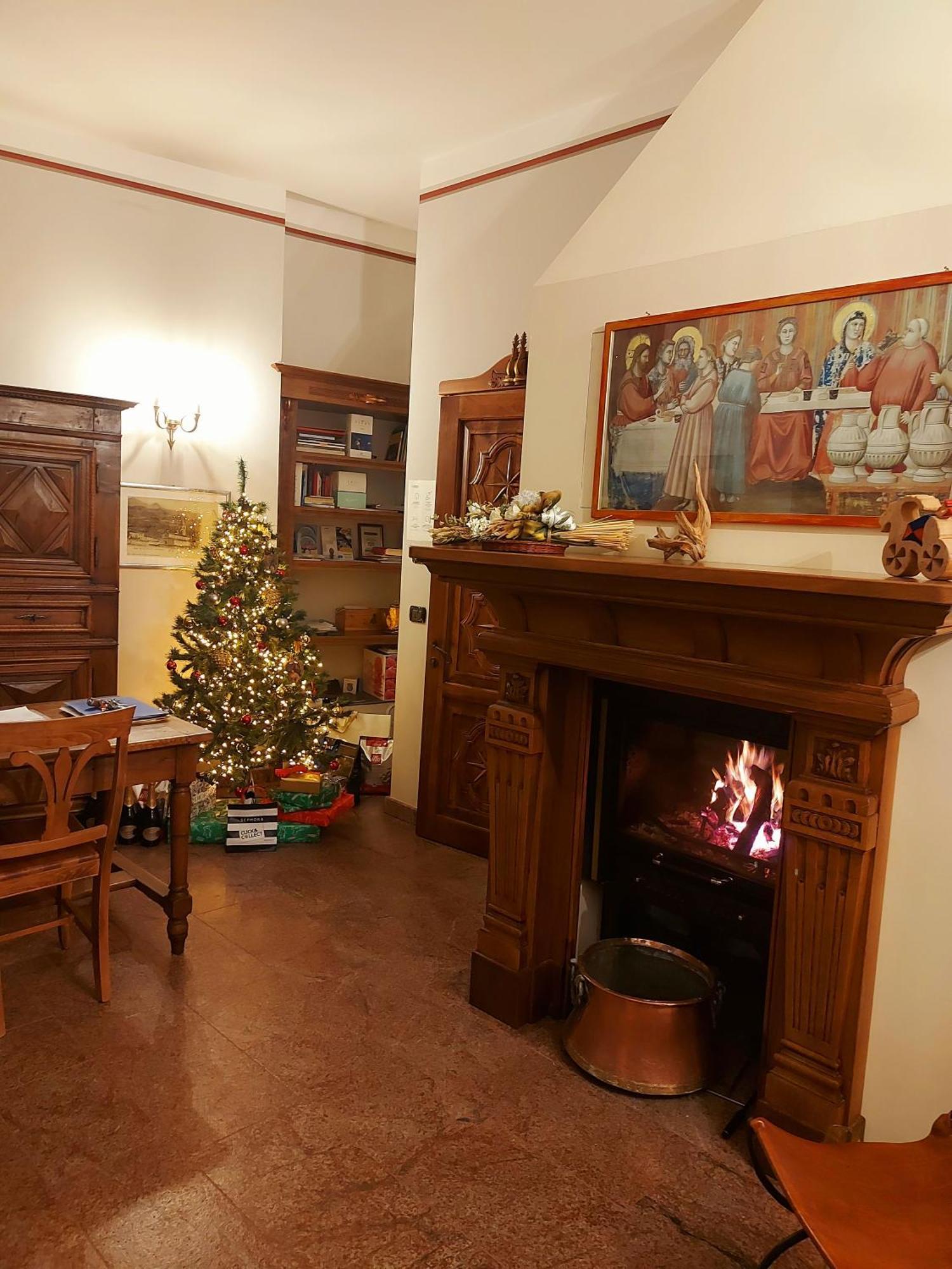 A' La Table Du Sommelier Chambres D Hotes & Restaurant Saint-Vincent Bagian luar foto