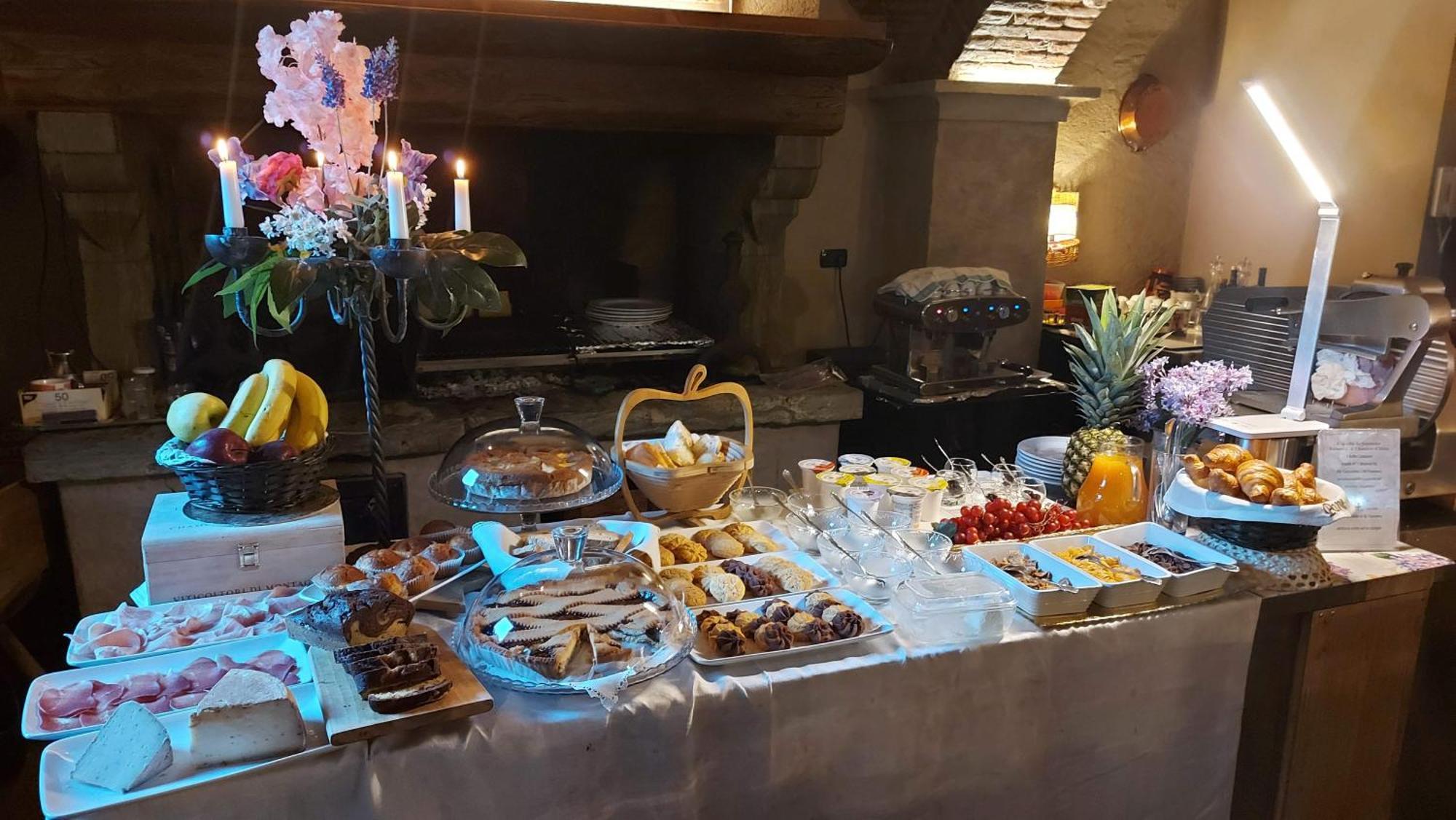 A' La Table Du Sommelier Chambres D Hotes & Restaurant Saint-Vincent Bagian luar foto
