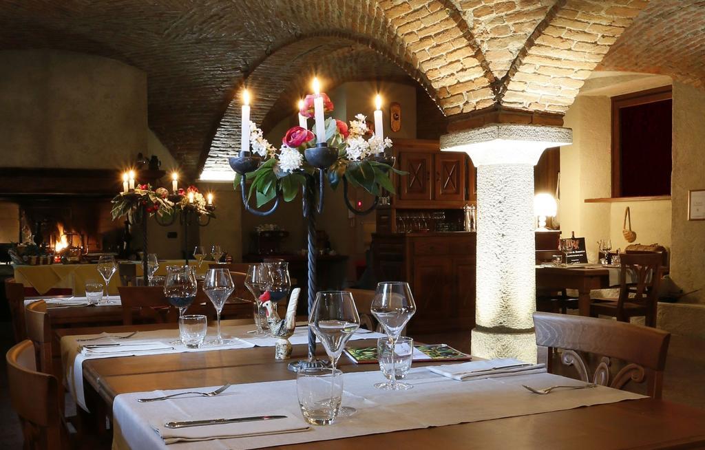 A' La Table Du Sommelier Chambres D Hotes & Restaurant Saint-Vincent Bagian luar foto