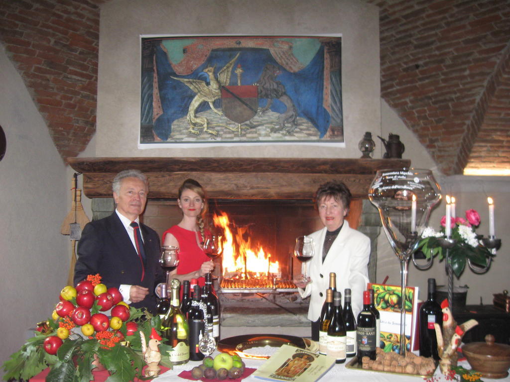 A' La Table Du Sommelier Chambres D Hotes & Restaurant Saint-Vincent Bagian luar foto