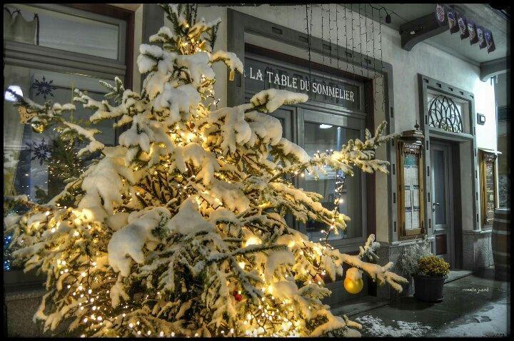 A' La Table Du Sommelier Chambres D Hotes & Restaurant Saint-Vincent Bagian luar foto